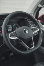 Volkswagen Transporter Van 2020 года (UK)